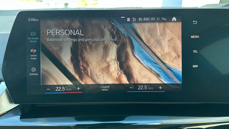 BMW 2 Series 220i MHT Luxury 5dr DCT [Tech Plus Pack] Petrol Hatchback